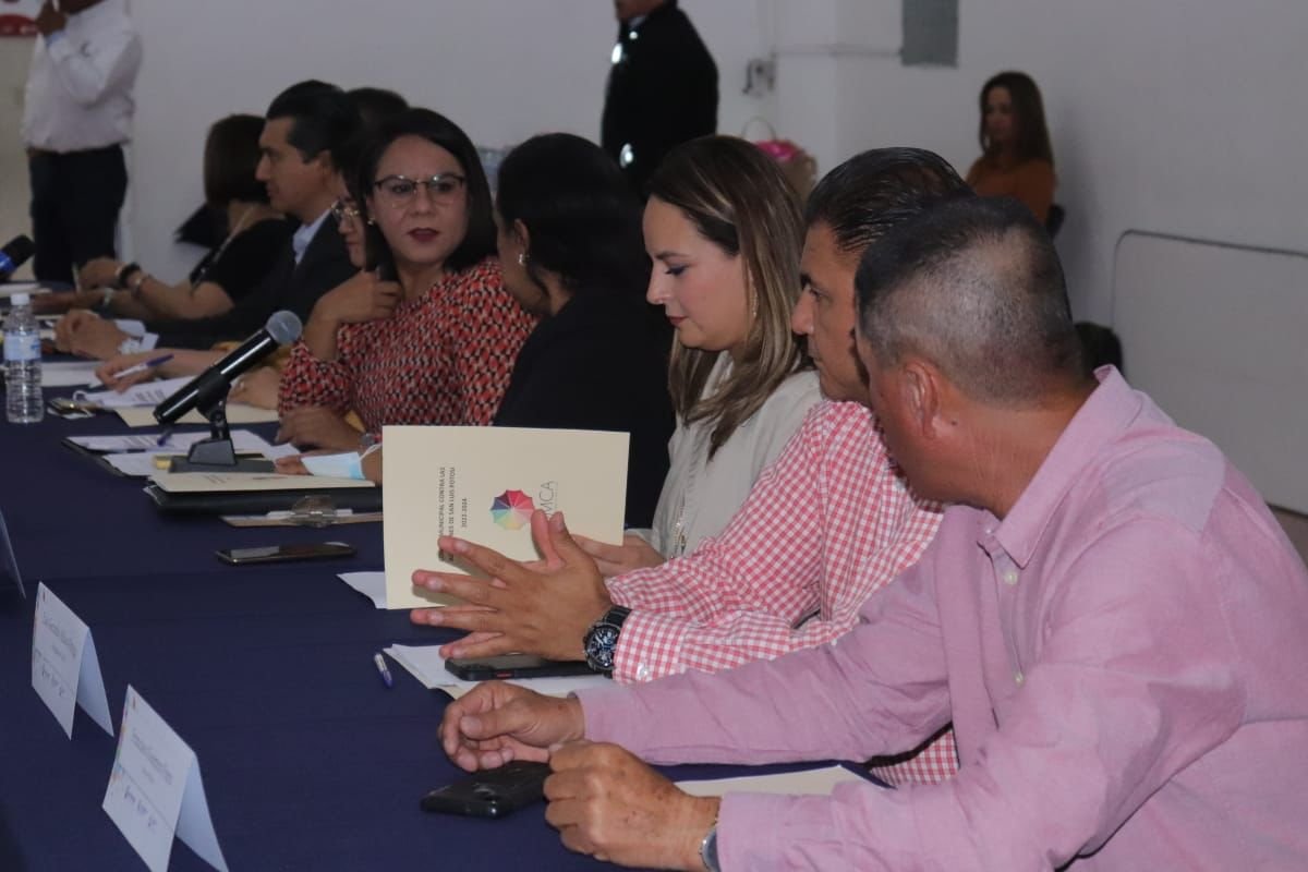 El DIF Municipal Y El Ayuntamiento De San Luis Capital Se Comprometen