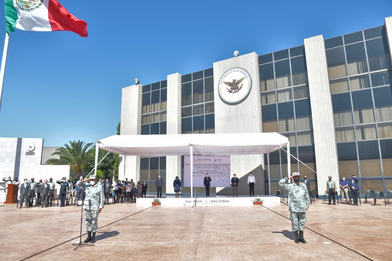 Toma protesta General D.E.M. Guzmar Ángel González