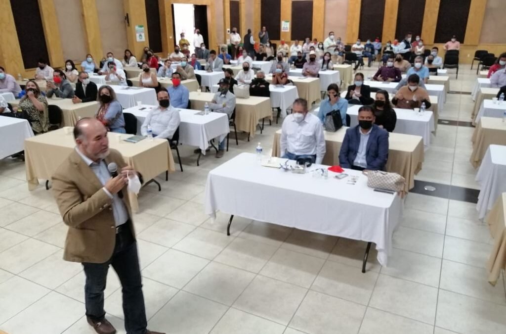 Enrique Galindo propone intercambio de buenas prácticas entre municipios
