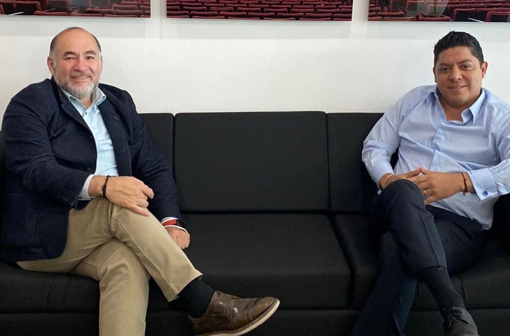Se reúnen el Alcalde electo Enrique Galindo y el Gobernador electo Ricardo Gallardo
