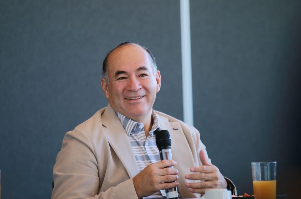 Enrique Galindo convoca a empresarios: acompáñenme a tomar las decisiones difíciles