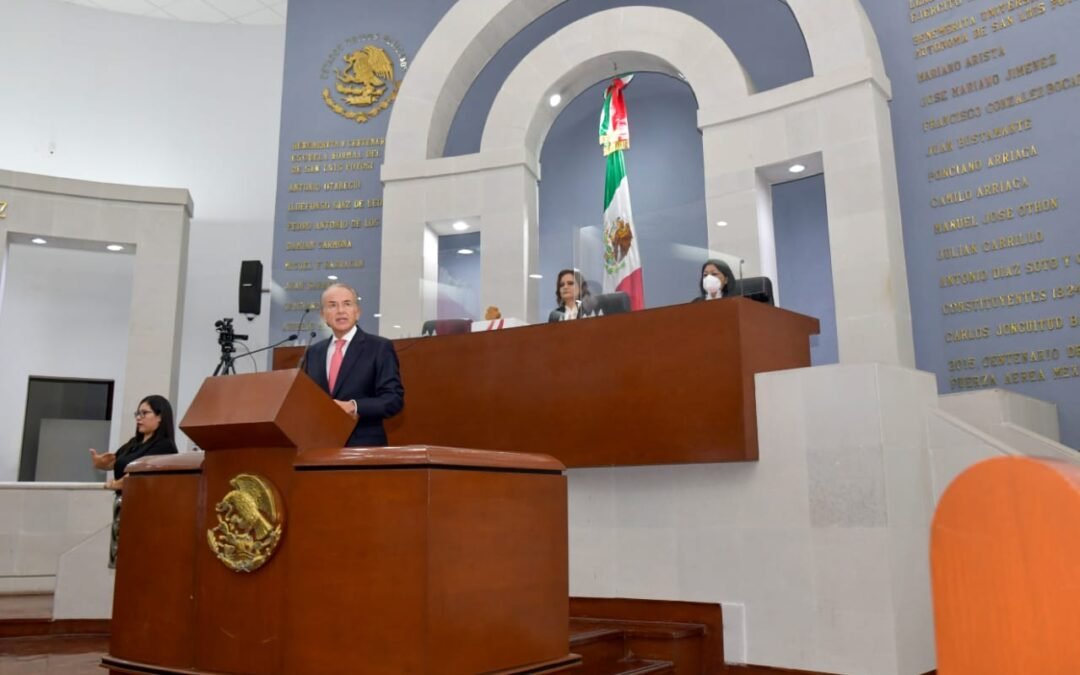 Entrega JM Carreras el sexto informe de gobierno ante el congreso del  estado