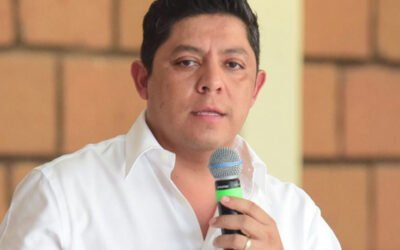 Gallardo busca funcionarios