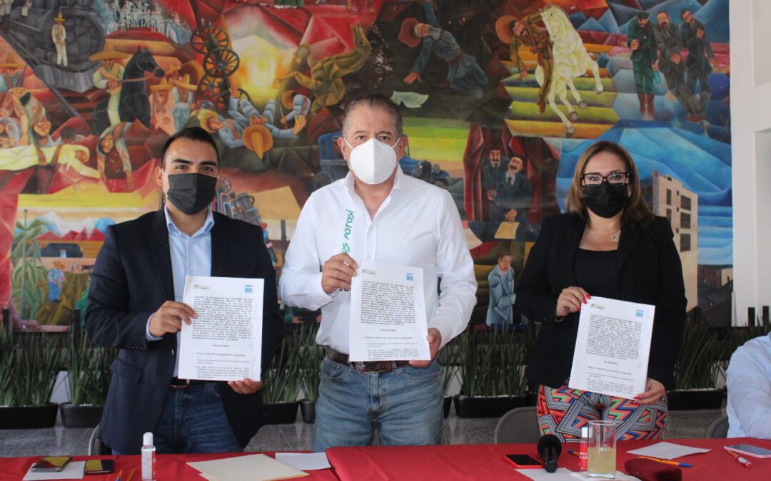 Signan convenio de colaboración para programa Prepa PRI