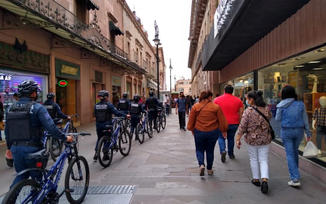 Activa DGSPM operativos de seguridad en mercados y comercios de la Zona Centro