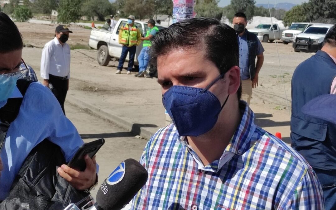 Avanzan los trabajos de limpieza en Panteones Municipales de la capital