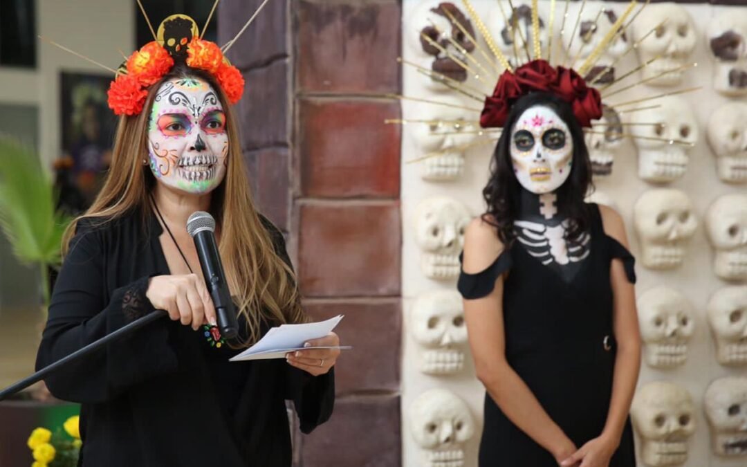 Con expo “Colores Santos”, centro de convenciones reabre sus puertas