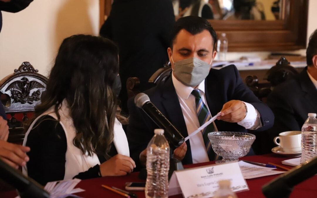 Adolescentes con comorbilidad deben vacunarse contra COVID-19