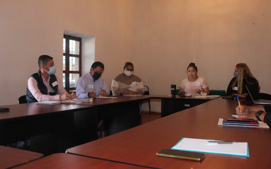 Gobierno de puertas abiertas en Villa de Pozos