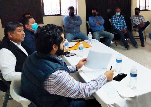 Ganador del Premio Internacional de Poesía en China se presenta en el “Miércoles Literario” de Palacio Municipal