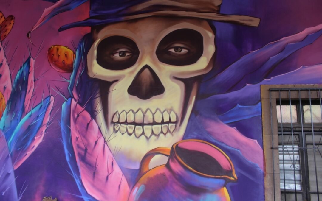 Con Monumental Mural mejoran imagen del tradicional panteón de El Saucito