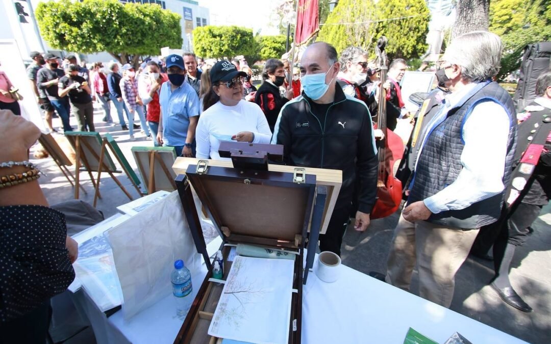 Enrique Galindo inauguró el Jardín del Arte en el Barrio de Tequis