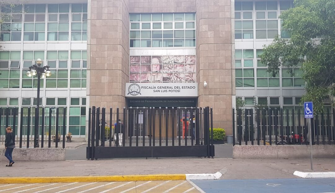 FGE investiga homicidio y lesionado en la Rivas Guillén
