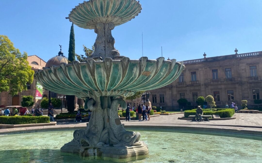 UGCH desarrolla propuesta de conservación para la fuente de Plaza del Carmen