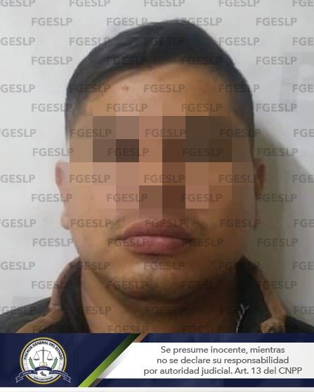 Detienen a hombre por probable extorsión
