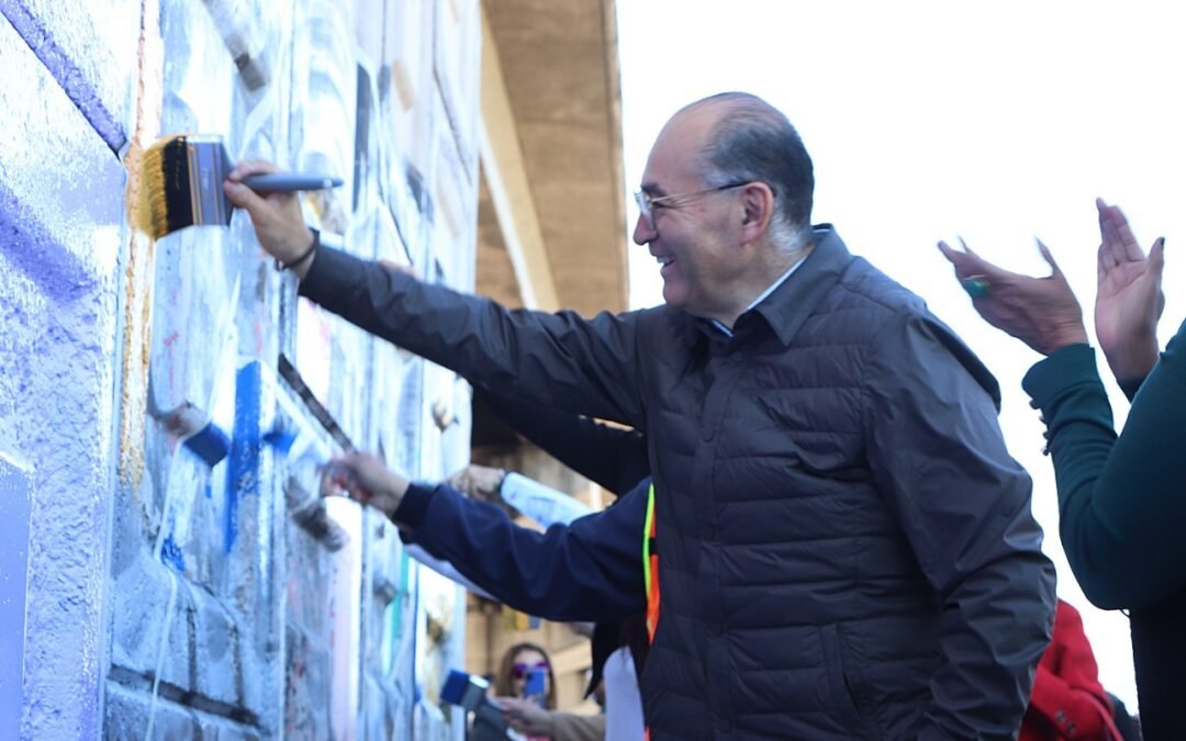 El alcalde Enrique Galindo pone manos a la obra con el programa “De corazón Mi Casa”