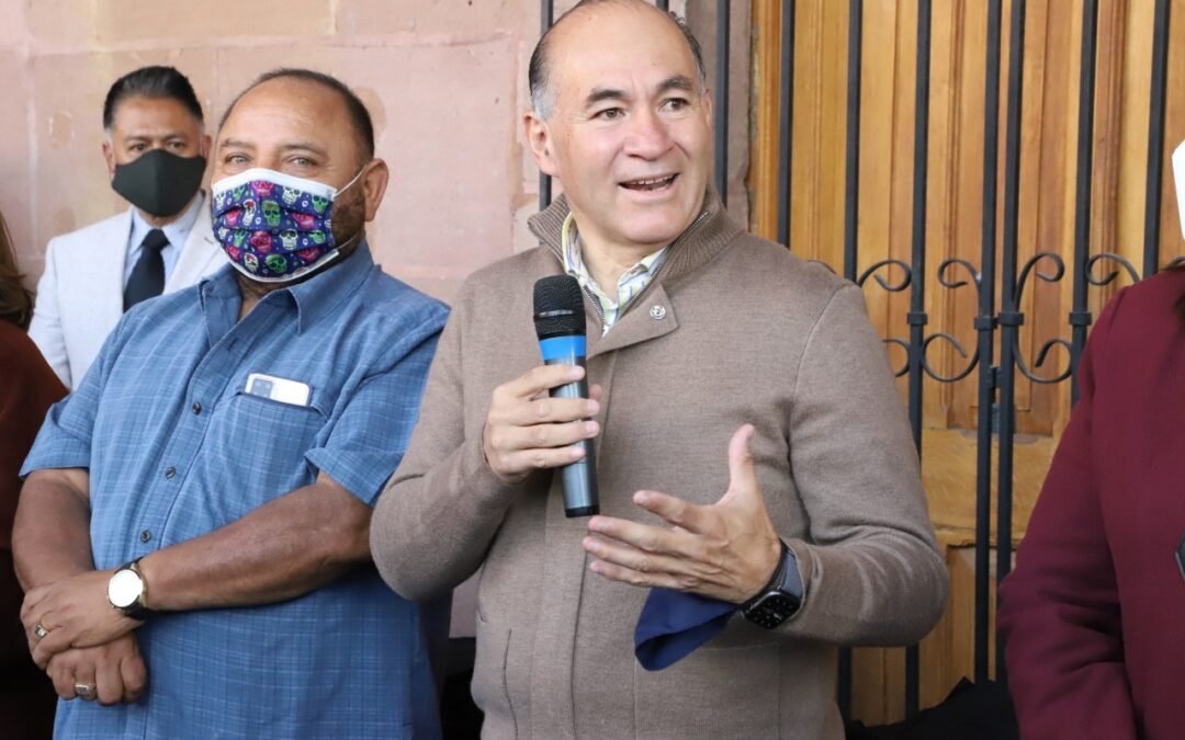 El ordenamiento del comercio no se detendrá, afirmó el alcalde Enrique Galindo Ceballos