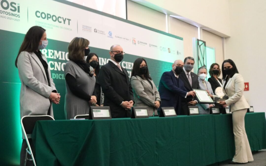 Entrega gobierno del estado “Premio potosino de ciencia, tecnología e innovación 2021”