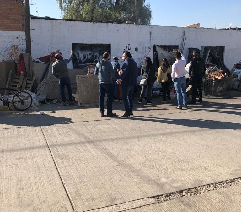 Municipal rescata a tres menores de edad en aparente situación de descuido
