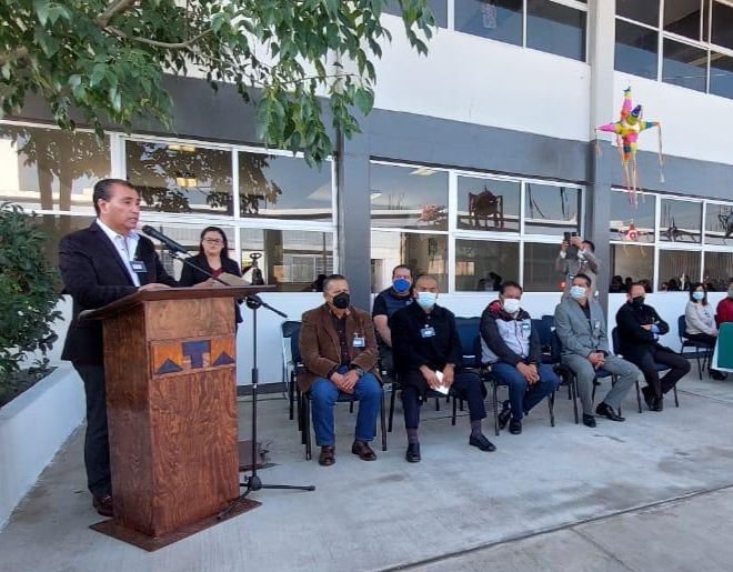 SEER entrega nuevas aulas en preparatoria de ejido La Libertad