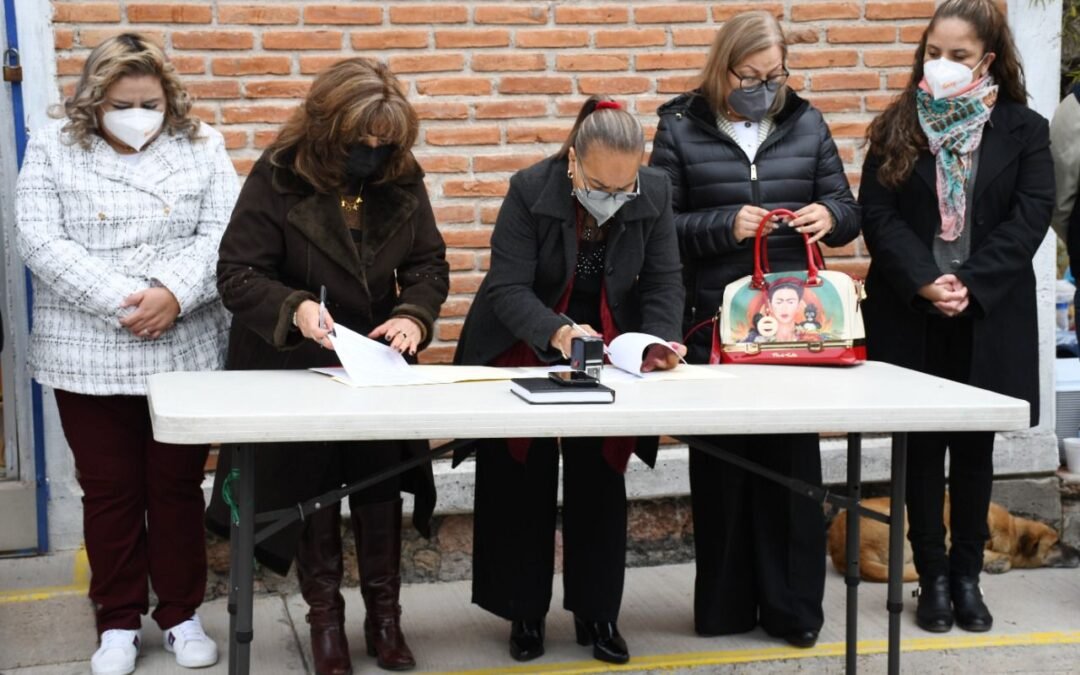 SEER inaugura biblioteca en Mexquitic de Carmona