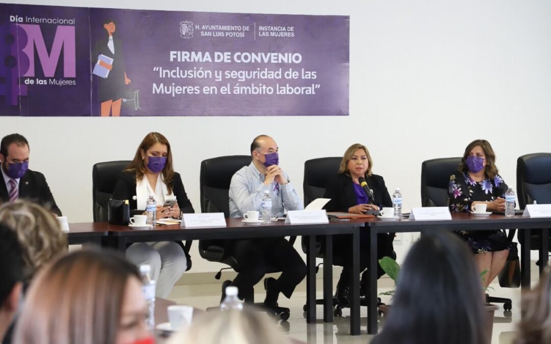 Ayuntamiento y organismos empresariales firman Convenio para la Inclusión y Seguridad de las Mujeres en el Ámbito Laboral