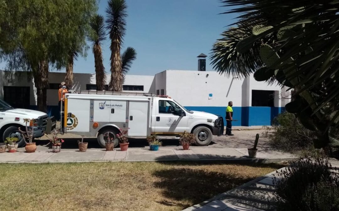 Protección Civil Municipal cerró el Parque de Morales y Jacobo Payán por fuertes vientos