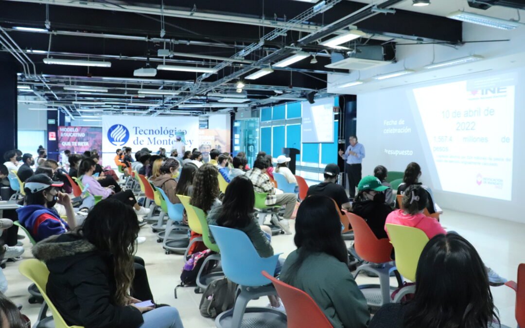 Expone INE SLP tema de Revocación de Mandato en el Tec de Monterrey