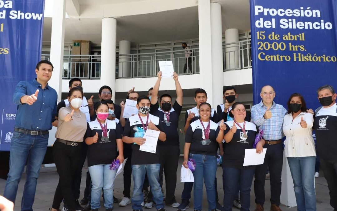 Ayuntamiento entrega reconocimientos a medallistas potosinos de los Juegos para Atletas con Discapacidad Intelectual