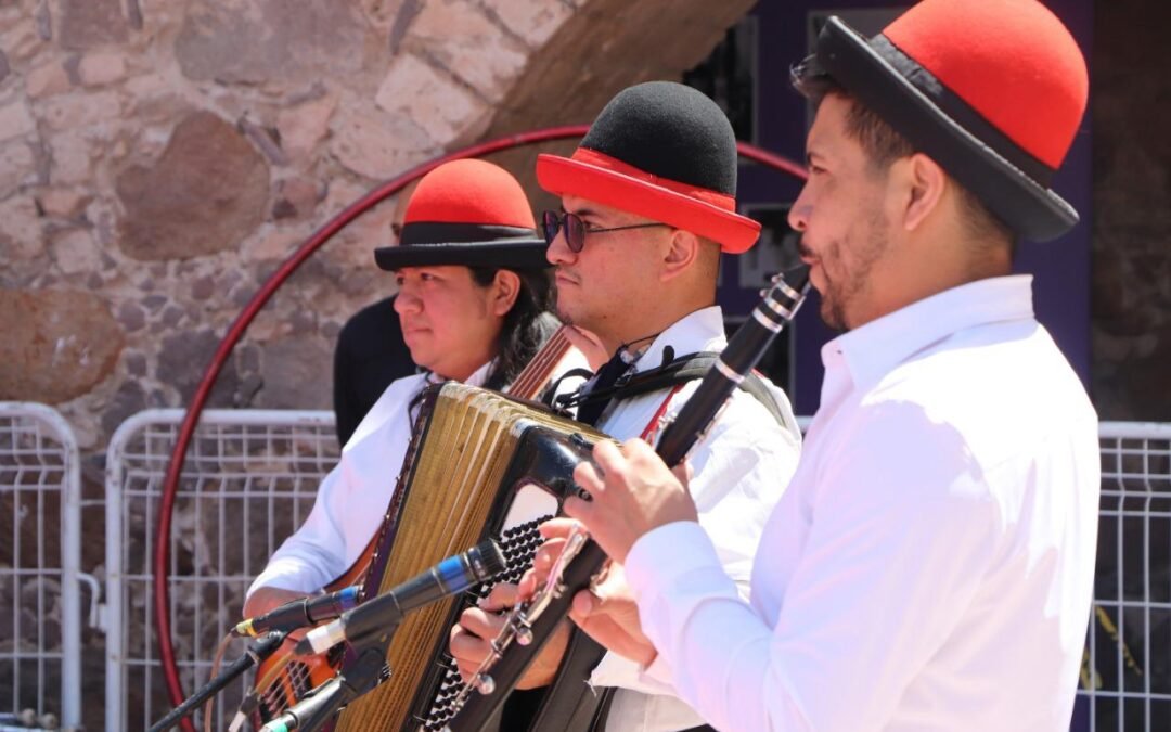 “Rulo Clown”, exitoso espectáculo de risa y gozo en la Plaza de Aranzazú