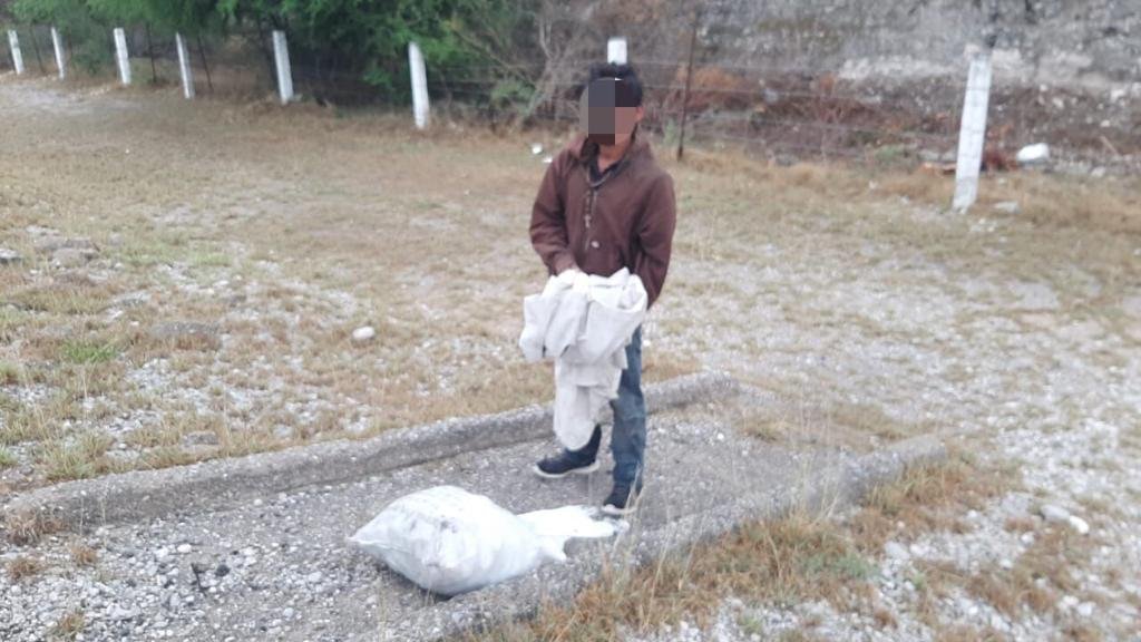 Estaba encobijado, pero vivo. Es de tampamolon.