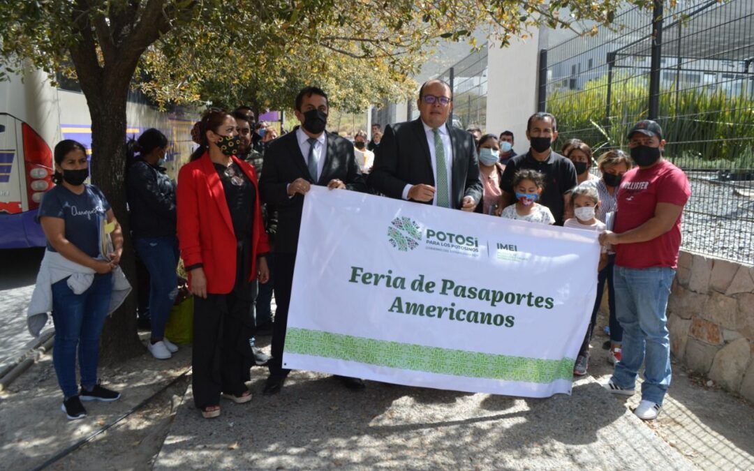 Organiza gobierno segunda feria de pasaportes americanos