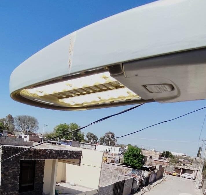 En Villa de Pozos, se intensifican las acciones de iluminación vialidad y servicios de salud