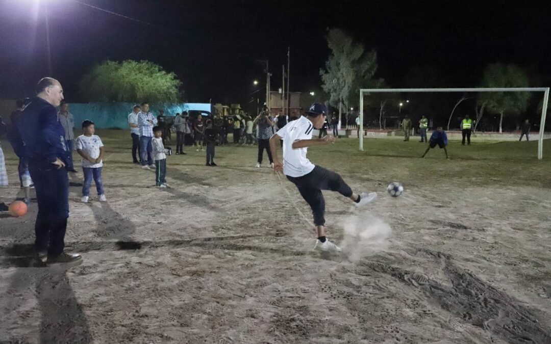 Servicios Municipales une esfuerzos con la Dirección de Deporte, para darle mantenimiento a áreas deportivas