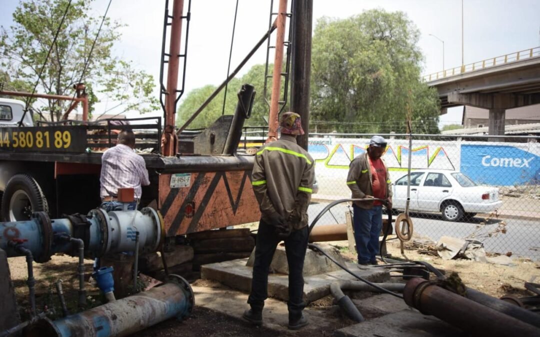 ACUERDA INTERAPAS ENTREGA DE AGUA POR TANDEO Y PIPAS DEBIDO A FALLAS EN POZO AVENIDA MÉXICO