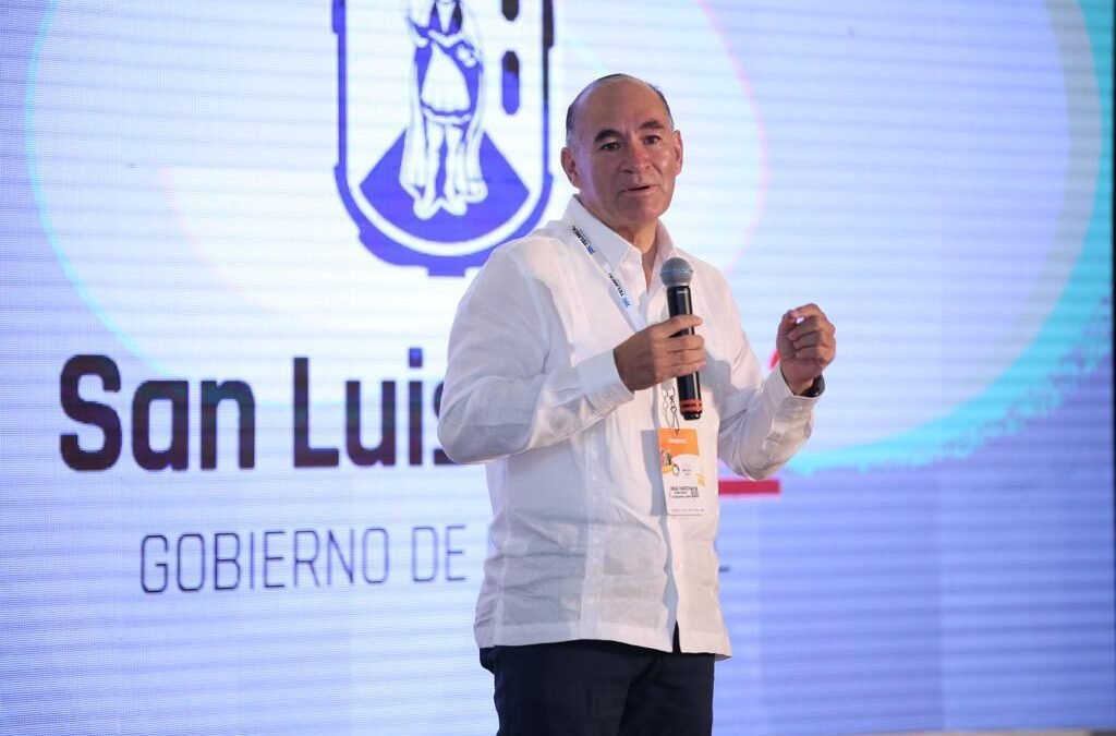 Gobierno Federal se compromete a impulsar el turismo internacional en el municipio de SLP
