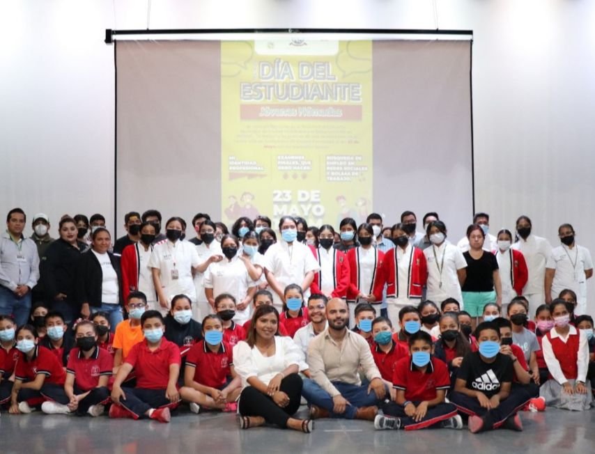 ATIENDE GOBIERNO INQUIETUD DE JÓVENES DEL INTERIOR DEL ESTADO