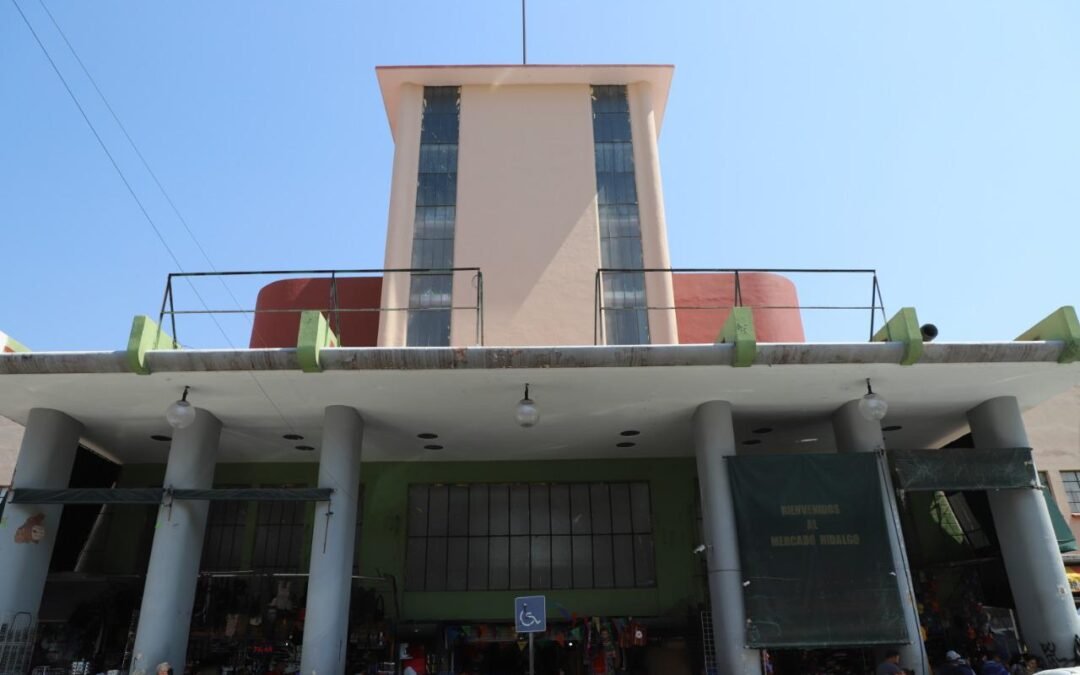 Avance superior al 80 por ciento registra la rehabilitación del alumbrado público en el Mercado Hidalgo