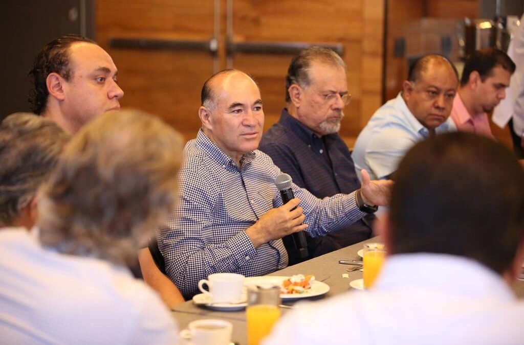Alcalde Enrique Galindo impulsa el desarrollo de vivienda en San Luis Potosí