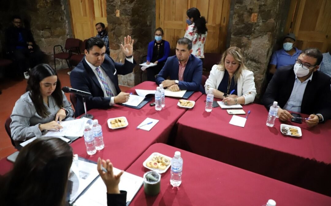 Ayuntamiento de SLP, ladrilleros y empresas plantean solución conjunta a problema ambiental