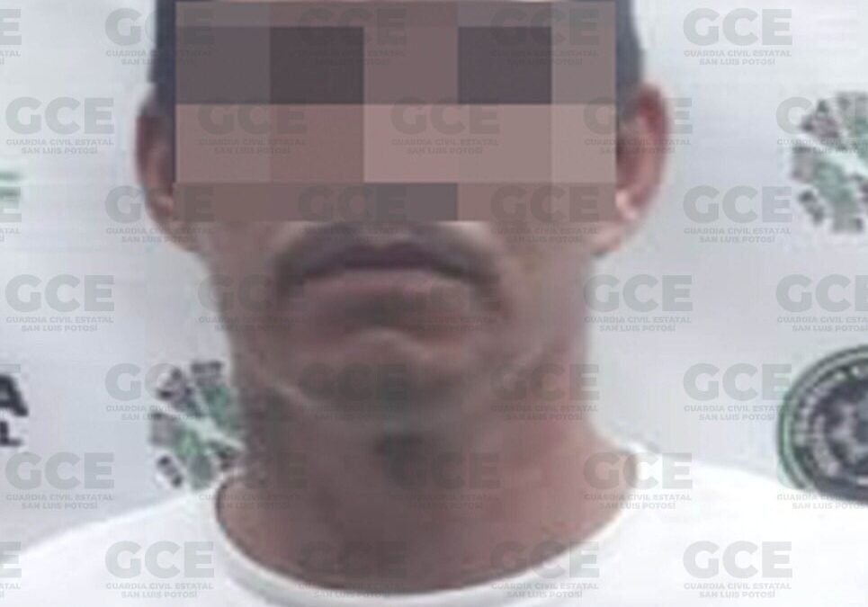 GUARDIA CIVIL ESTATAL DETIENE A TRES PERSONAS POR CONDUCIR VEHÍCULOS QUE CONTABAN CON REPORTE DE ROBO