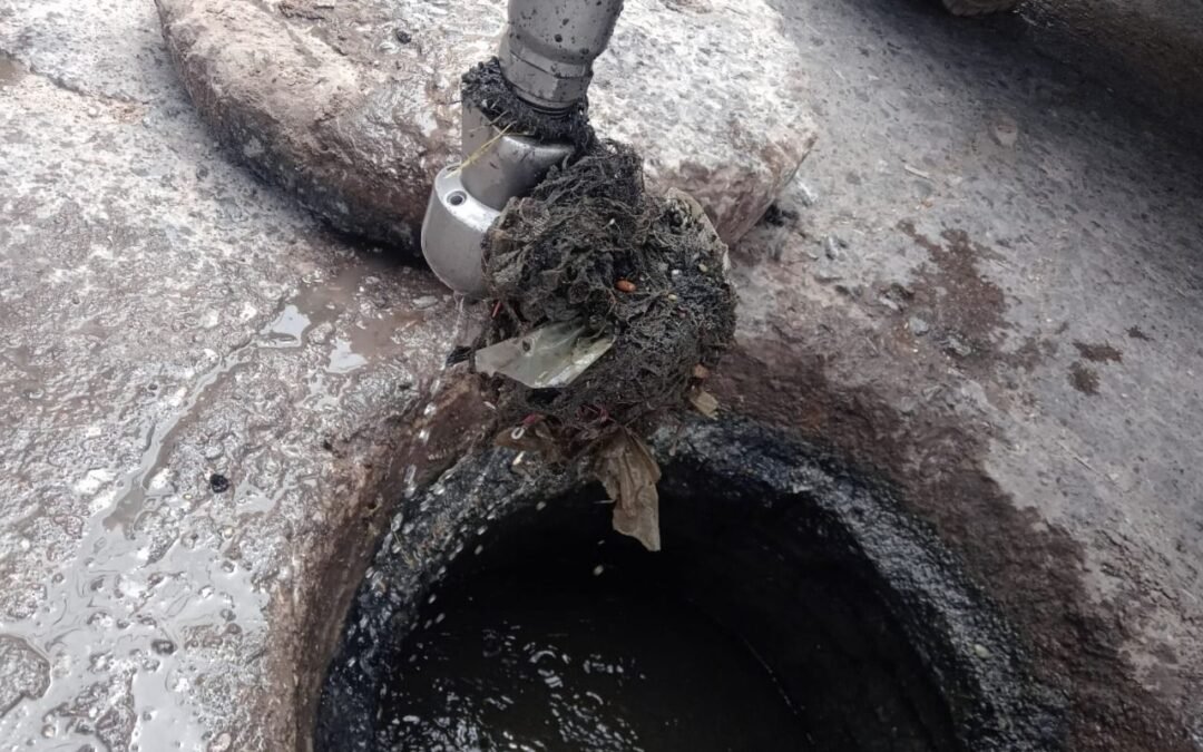 IMPLEMENTA INTERAPAS ACCIONES DE MANTENIMIENTO EN RED DE DRENAJE EN SOLEDAD DE GRACIANO SANCHEZ