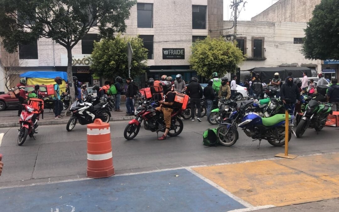 FGE ATIENDE PETICIONES DE REPARTIDORES DE PLATAFORMAS DIGITALES