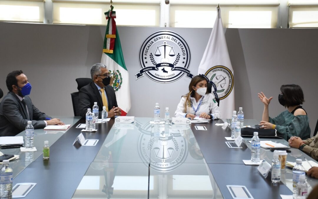 FISCALÍA, AMNISTÍA INTERNACIONAL, Y COLECTIVOS DE VÍCTIMAS ACUERDAN SEGUIR TRABAJANDO EN LOS CASOS PENDIENTES