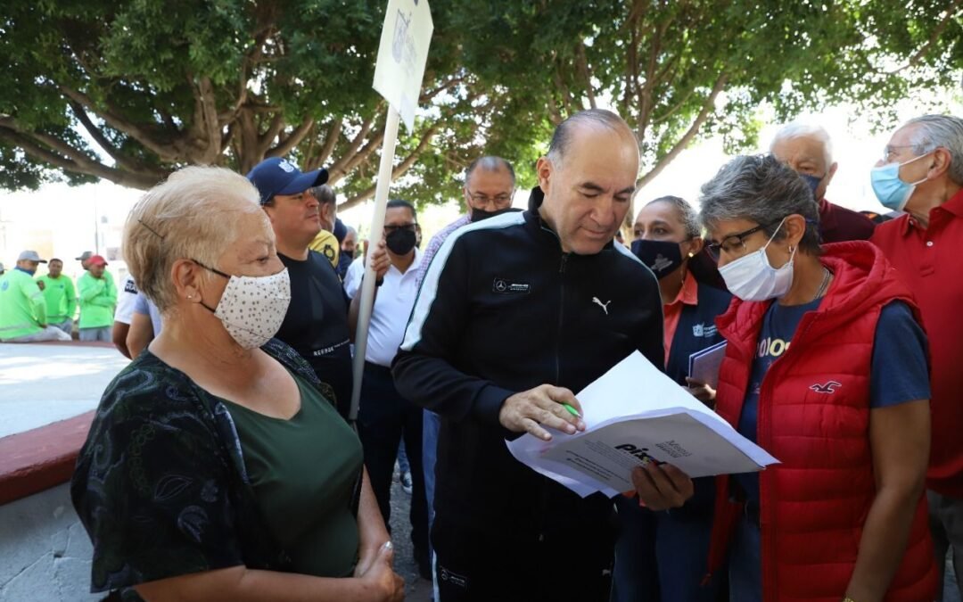 Alcalde Enrique Galindo anuncia rehabilitación vial de la calle Tetela, vialidad principal de la colonia Fovissste