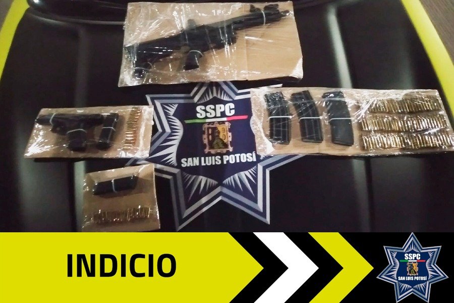 Policía Vial detiene a tres hombres por portación de armas de grueso calibre