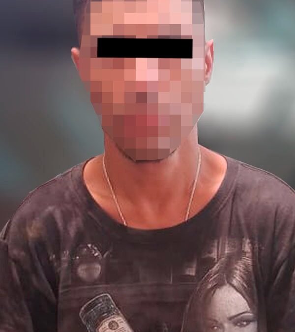 En zona centro, Guardia Municipal detienen a tres personas por robo al interior de un vehículo