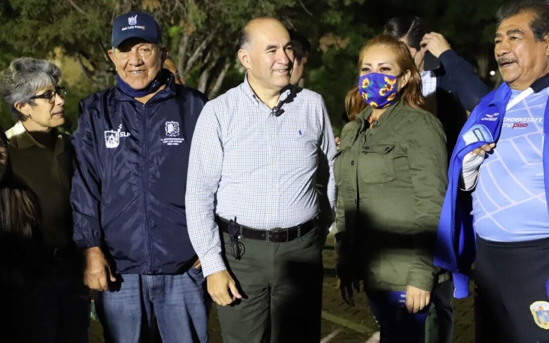Alcalde Enrique Galindo encendió Alumbrado Táctico en Fovissste, para fomentar la convivencia y seguridad