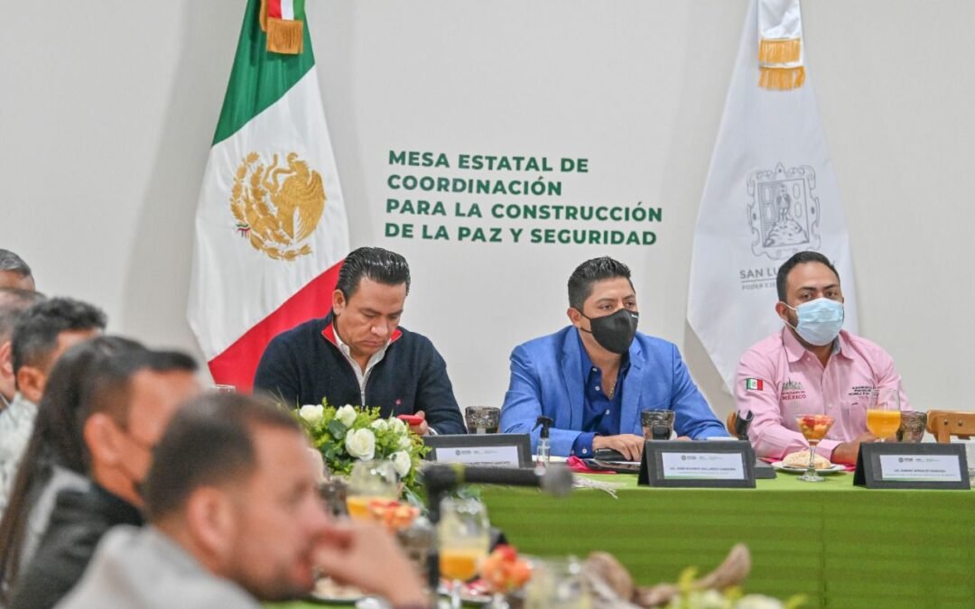 GOBERNADOR RICARDO GALLARDO EXHORTA A REDOBLAR ESFUERZOS EN MATERIA DE SEGURIDAD EN VÍSPERA DE LA FENAPO 2022