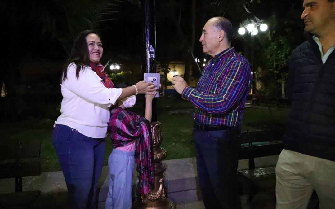 Con alumbrado táctico, alcalde Enrique Galindo da nueva luz y esplendor a San Francisco y Aranzazú